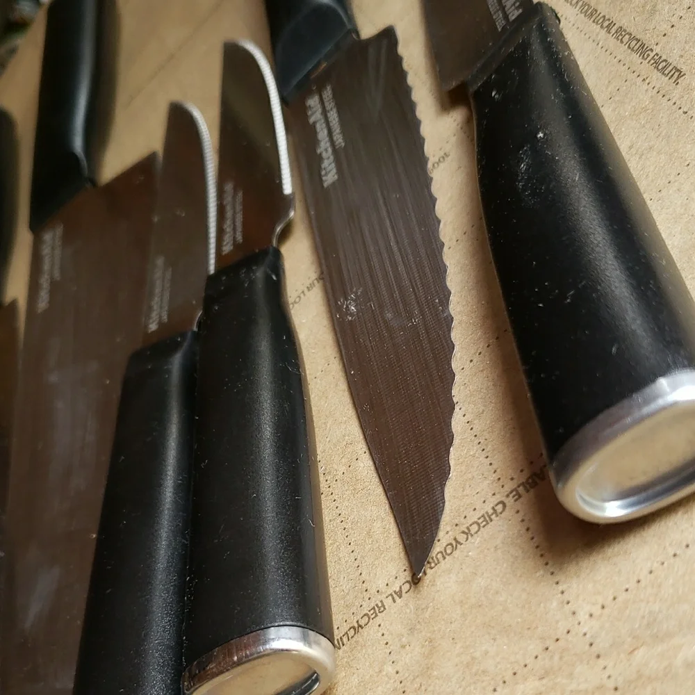 KitchenAid Black and Silver Knife Set